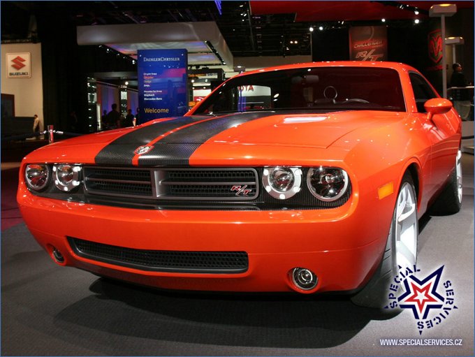 dodge challenger 2008 2.jpg