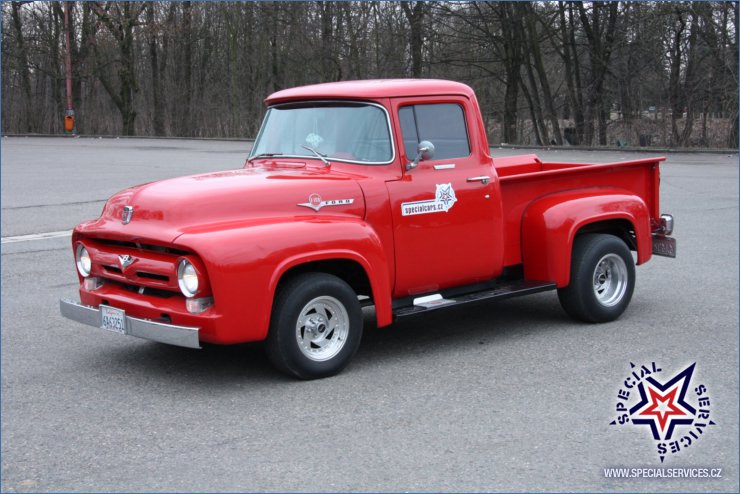 Ford F100 1956 1.JPG