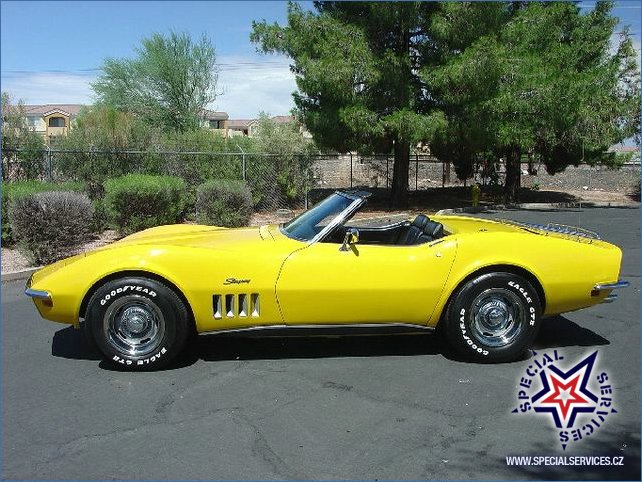 corvette stingray 74 2.jpg