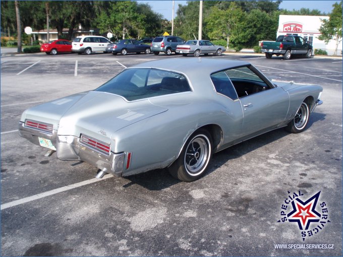 buick riviera 71 project 3.jpg