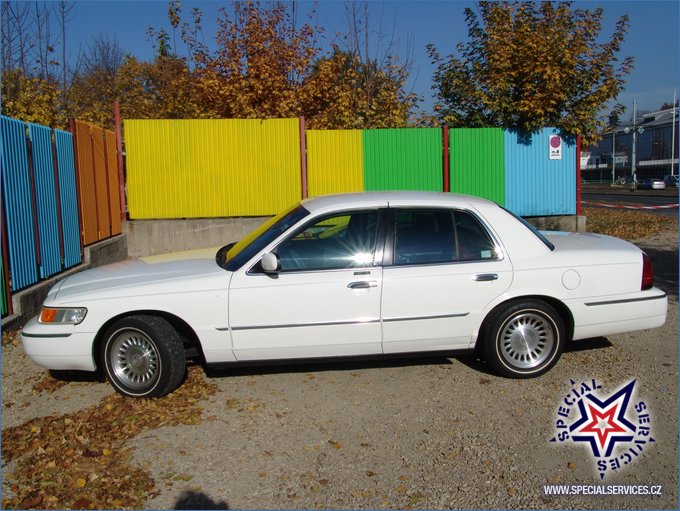 mercury grand marquis 1998.jpg